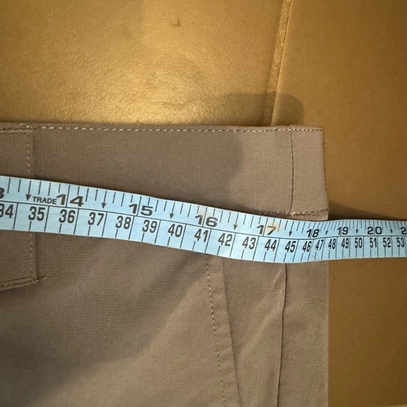 BANANA REPUBLIC Men's Gray Flat Front Golf Shorts Size 36 Pockets Outdoors - Picture 13 of 15